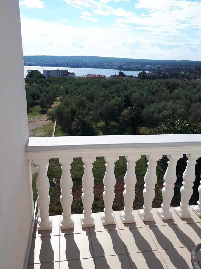Guest House Katarina Малинска Экстерьер фото